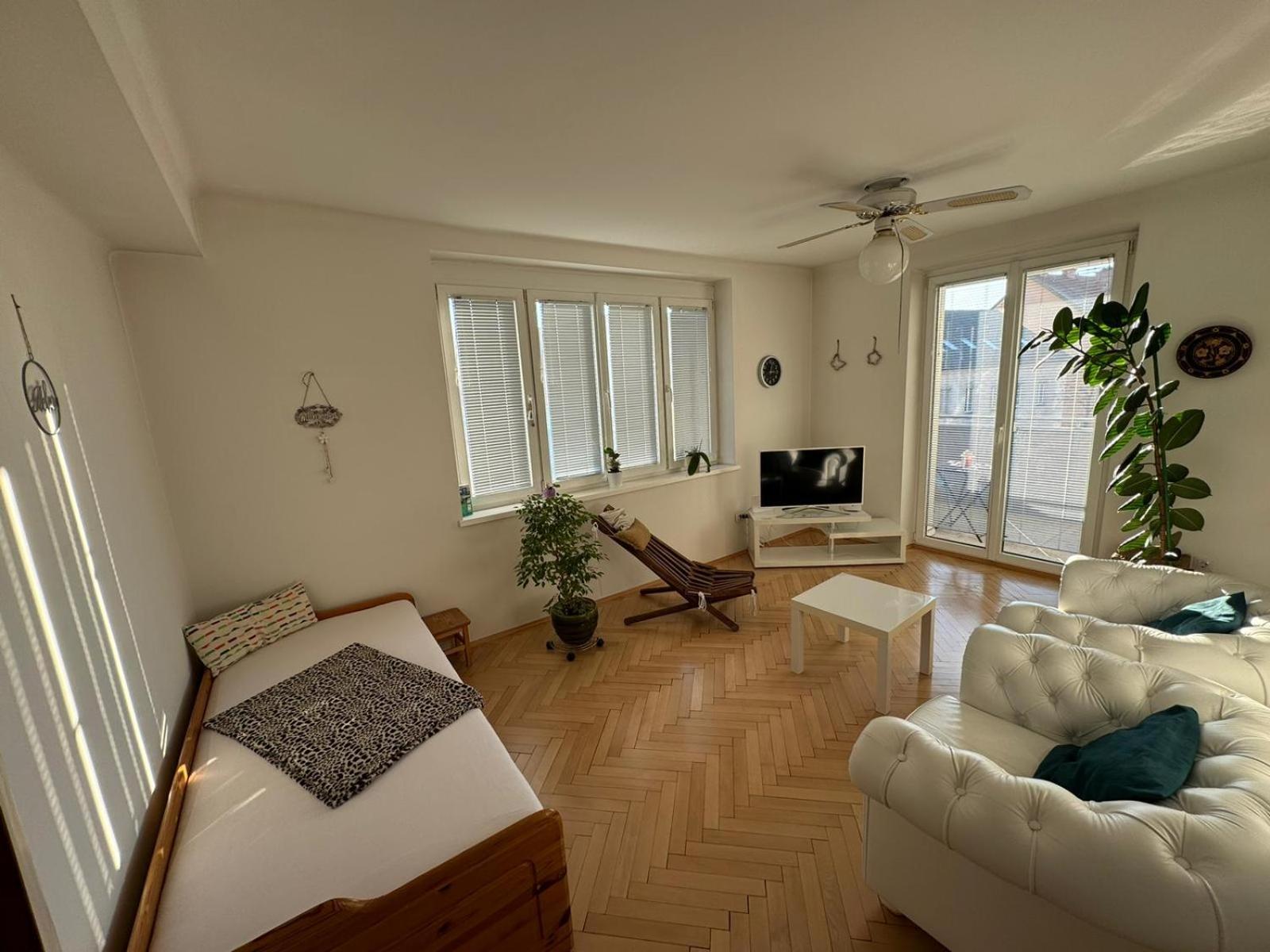 Apartamento Marta Klagenfurt am Woerthersee Exterior foto